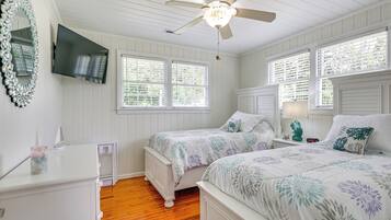 Cottage (2 Bedrooms) | Interior