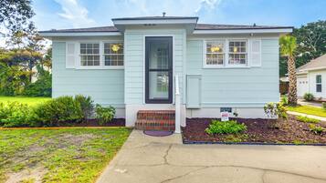 Cottage (2 Bedrooms) | Interior