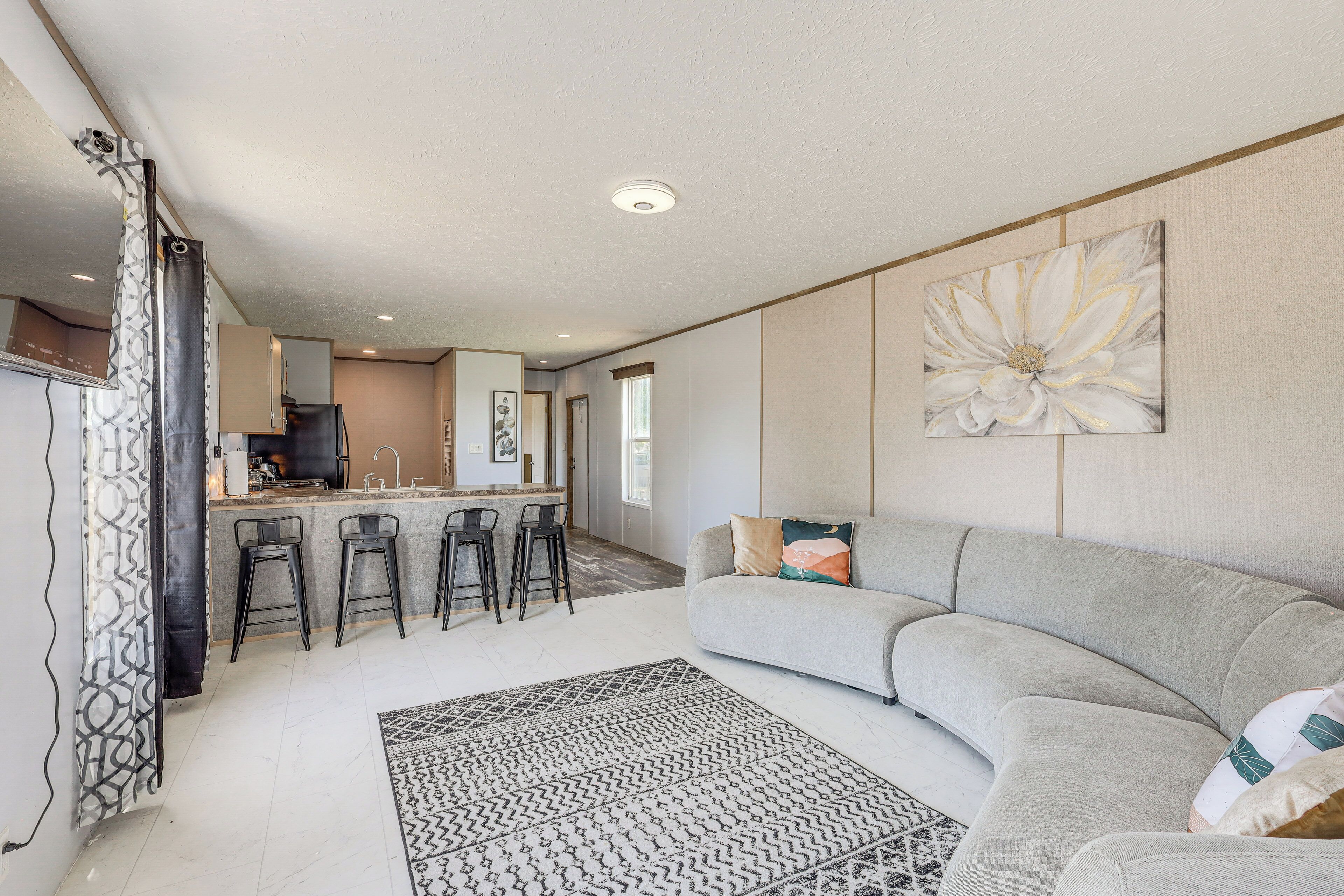 المنشأة من الداخل