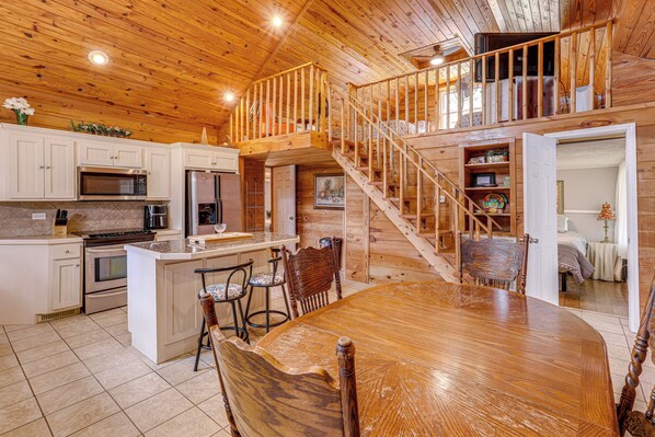 House (2 Bedrooms) | Interior