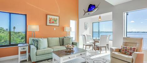 Apartment (2 Bedrooms) | Front of property