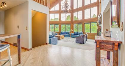 Waterfront Central Wisconsin Cabin w/ Indoor Pool!