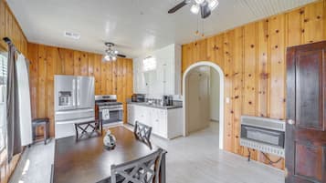 Casa (2 Bedrooms) | Interior