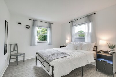 Dayton Condo w/ Courtyard < 3 to Downtown!