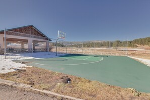 House (3 Bedrooms) | Interior - 4 Mi to Angel Fire Resort: Retreat w/ Hot Tub (Angel Fire)