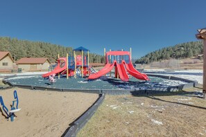 House (3 Bedrooms) | Interior - 4 Mi to Angel Fire Resort: Retreat w/ Hot Tub (Angel Fire)
