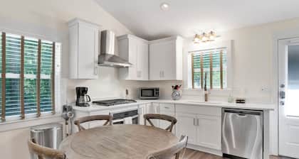 NEW LISTING! Peaceful, Fairhope Cottage
