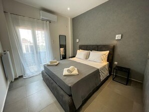 Apartment - Happy Place -- At042 (Athens)