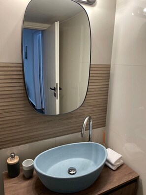 2 bedrooms - The Black Pearl - At095 (Athens)