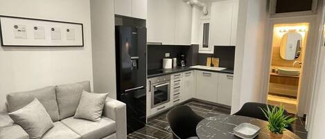 Apartment, Smoking | 2 bedrooms