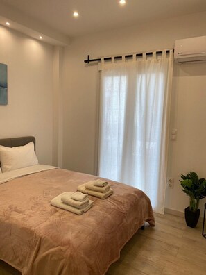 2 bedrooms - Elysian Apartment - At067 (Athens)