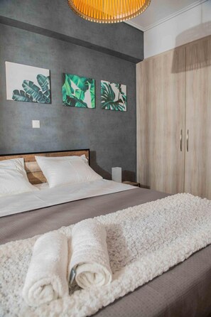 2 bedrooms