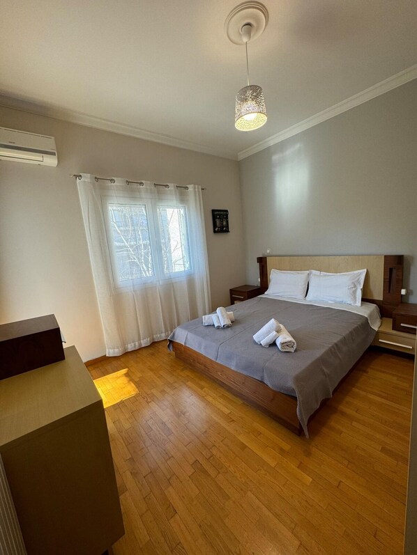Apartment | 2 bedrooms - Central Apartment - At086 (Athens)