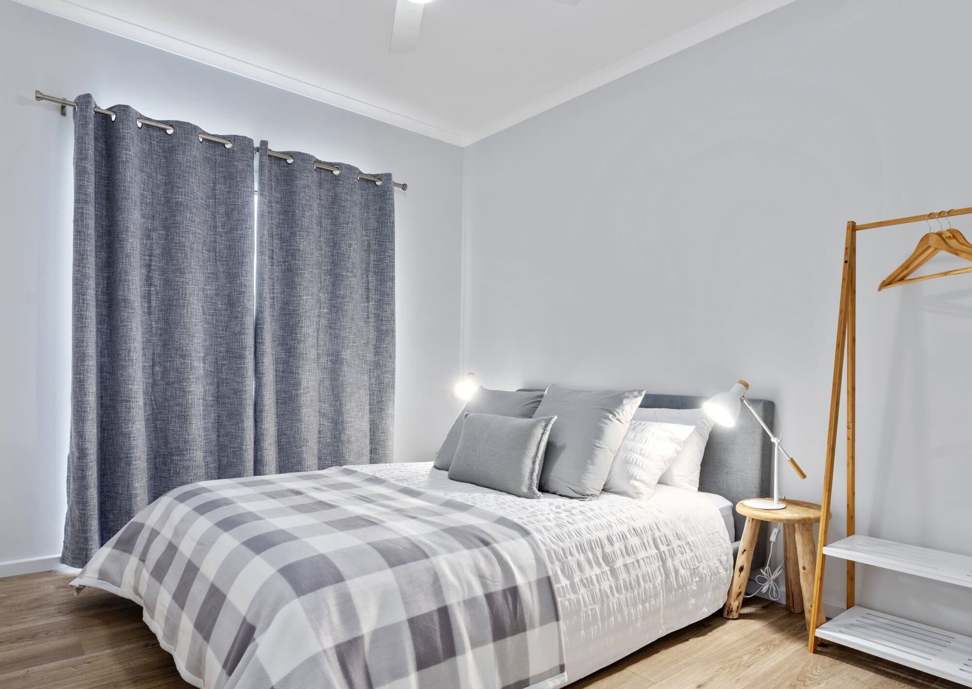 4 chambres, fer et planche à repasser, Wi-Fi