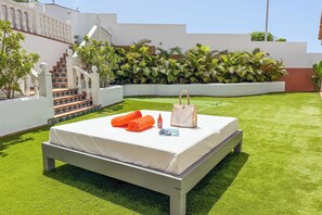 Villa (4 Bedrooms) | Außenbereich