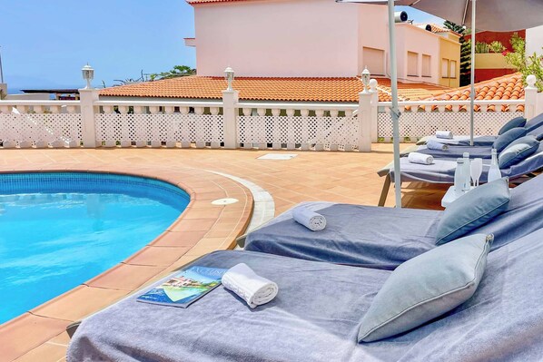 Villa (4 Bedrooms) | Exterior