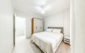2 bedrooms, free WiFi - Charmoso Apto com piscina no Caiçara (Praia Grande)