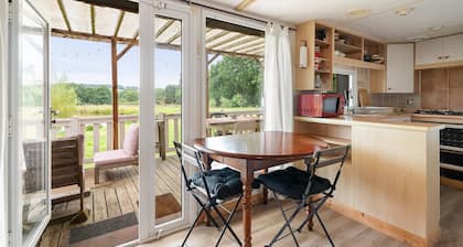 Chalet 'En Pleine Nature' avec jardin partagé