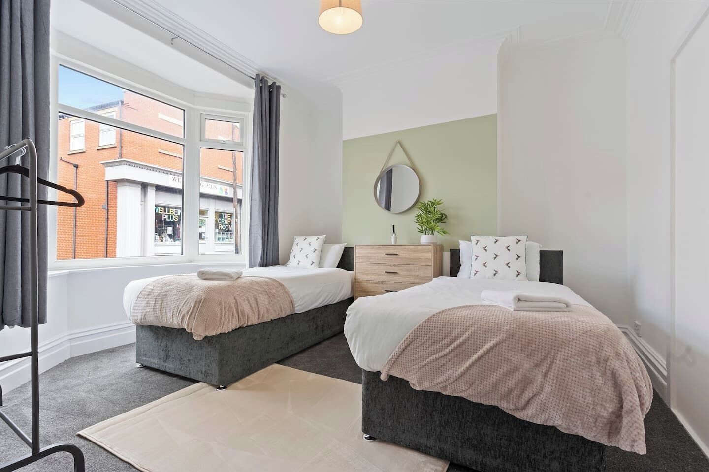 4 bedrooms, iron/ironing board, travel crib, free WiFi