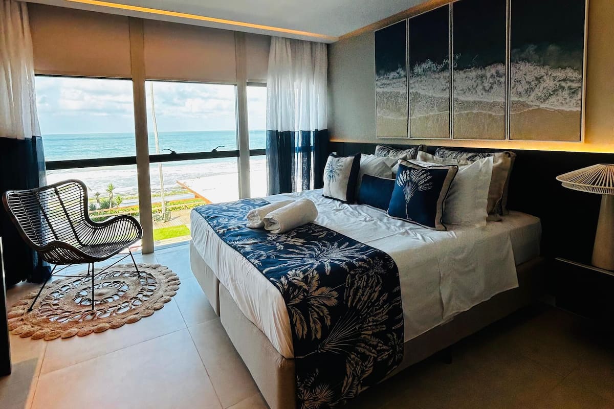 Deluxe Double Room | Premium bedding, minibar, desk, laptop workspace