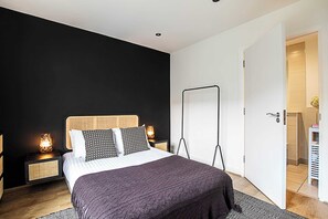Basic Apartment | 2 bedrooms, laptop workspace, iron/ironing board, bed sheets