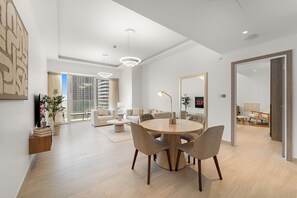 Interior - Elegant 1BR APT with Gym, Pool and other amenities (Dubai)