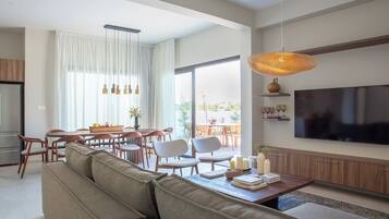 46–tuumainen äly-TV, jossa kaapelikanavat