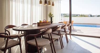 LIV & CO SUITES & VILLAS