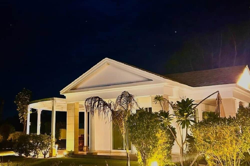 Ridhi Retreat