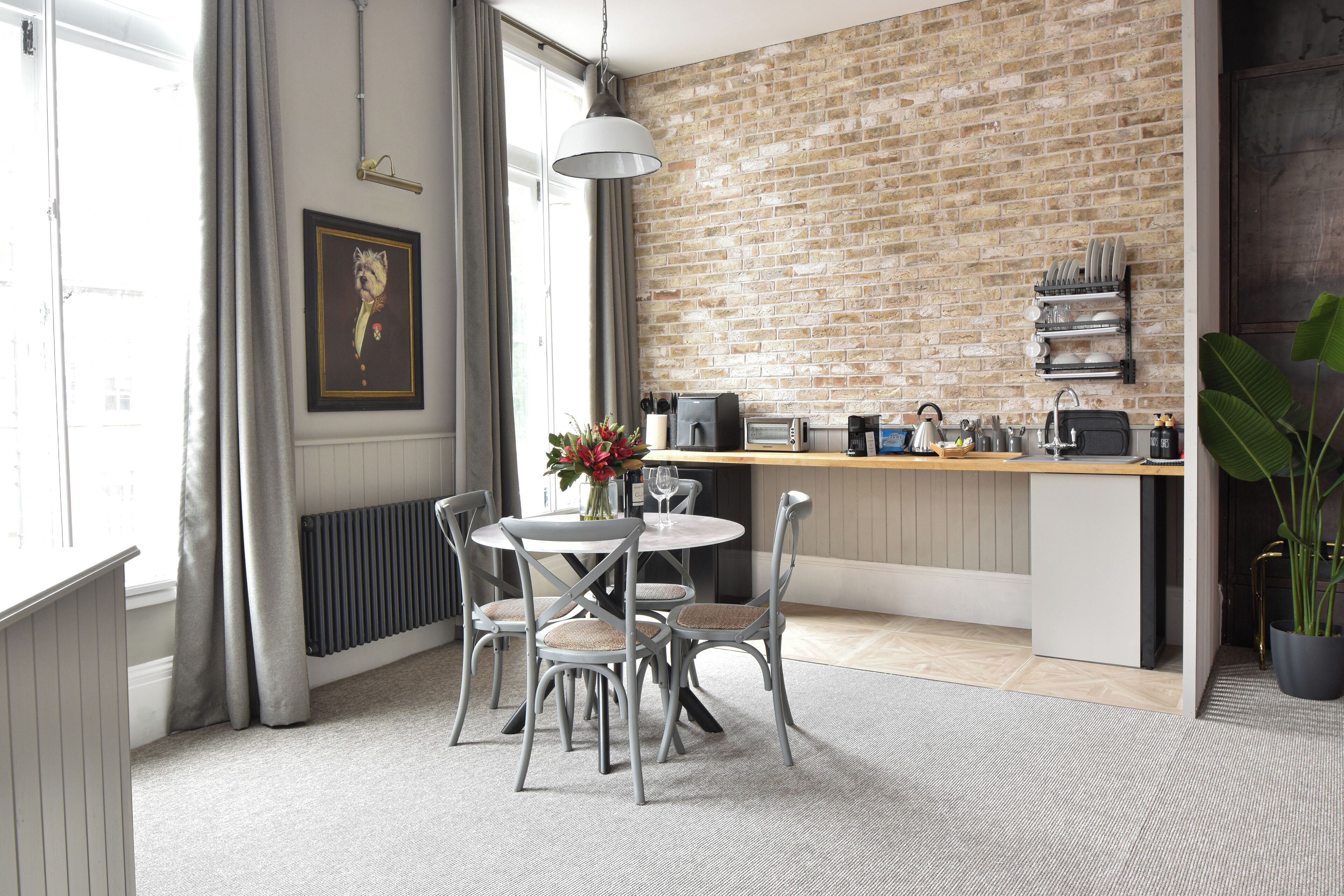 Standard Studio Suite | In-room safe, desk, iron/ironing board, free cots/infant beds