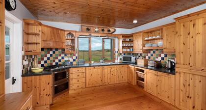 Beautiful house in stunning Ballyconneely Connemara