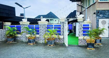 Mo-House Hotels and Events Centre
