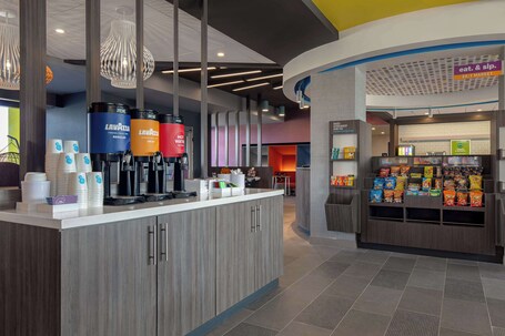 Snack bar