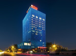 Exterior - Hilton Garden Inn Fenyang Yulongwan (Lvliang)