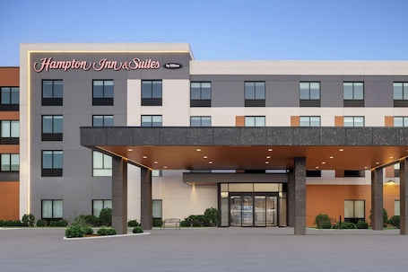 Exterior. Hampton Inn & Suites Orangeville, On