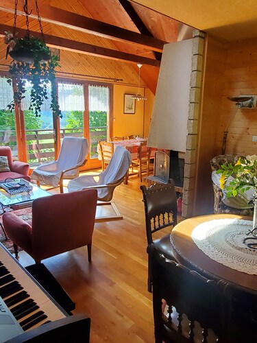 Chalet in the mountains, Massif du Vercors, 1100 meters, Piano at your disposal