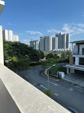 Property grounds - Self Check in Homestay, Y5 Netflix Parking Room 1 (Cyberjaya)