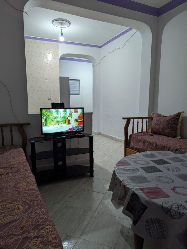 1 bedroom, in-room safe