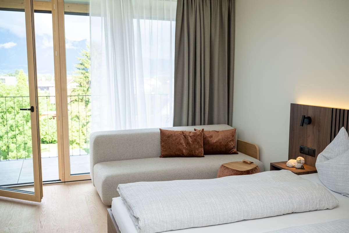 Kamar Double Deluks, balkon | 1 kamar tidur, kedap suara, dan Wi-Fi gratis