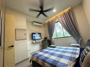 1 bedroom, WiFi - Room 5 @ free Y5 Netflix Parking coway (Cyberjaya)