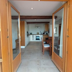 Fridge, microwave, oven, dishwasher - Village House with magnificent views close to the Mediterranean coast. (Montesquieu-des-Albères)