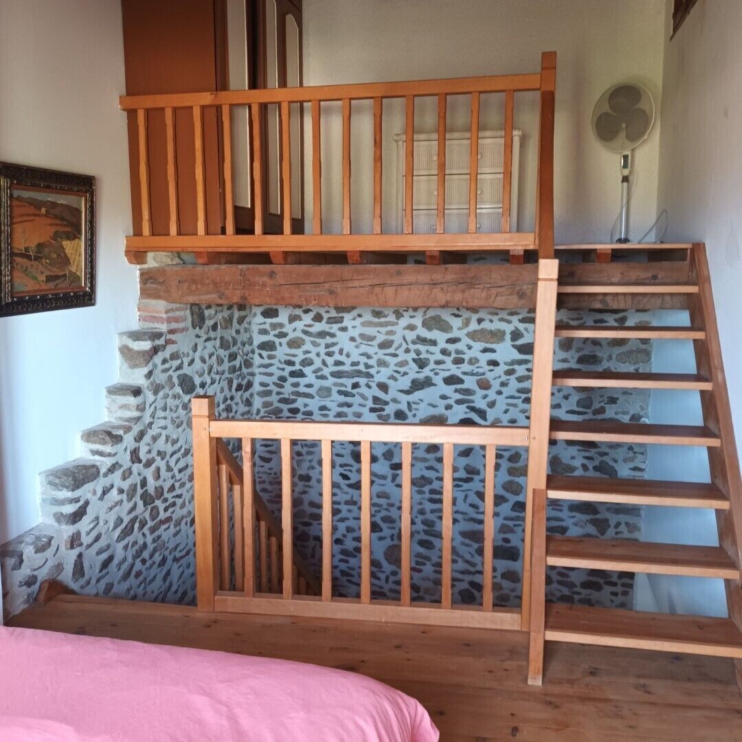 3 chambres, fer et planche à repasser, Wi-Fi gratuit, draps fournis