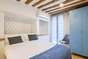 2 soverom, strykejern/-brett, wi-fi og sengetøy