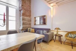 Dining - Spectacular Central Apartment (Madrid)