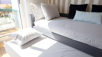 1 habitación, escritorio, wifi gratis y ropa de cama