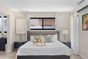 4 bedrooms, iron/ironing board, travel cot, free WiFi - Living Dream Villa | Near Palm Beach by Lucha (Noord)