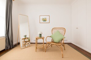 2 bedrooms, Internet - Charming Primrose Hill Rooftop Duplex (London)