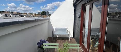 Apartment | 2 bedrooms, Internet