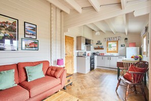 Suite - Host Stay Station House Cabin (York)