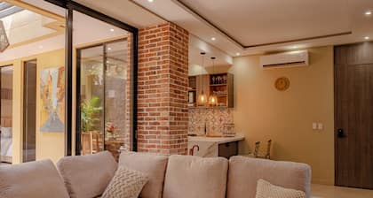 Casa Maguey with Jacuzzi and Panoramic View of the Bay